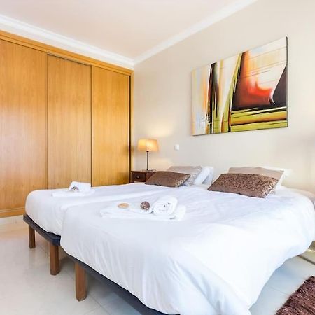 Sea Breeze Lagos Apartment Extérieur photo