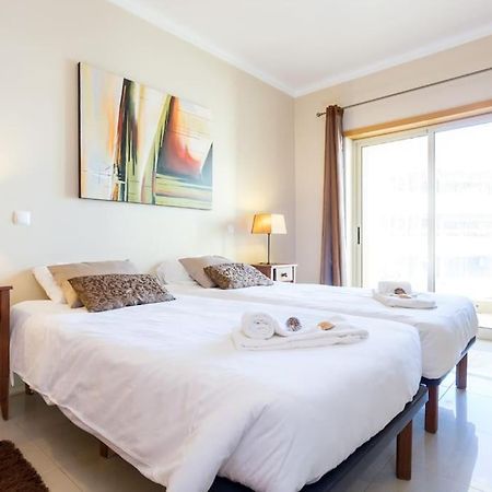 Sea Breeze Lagos Apartment Extérieur photo