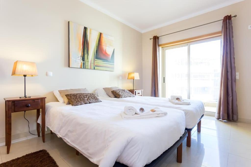 Sea Breeze Lagos Apartment Extérieur photo