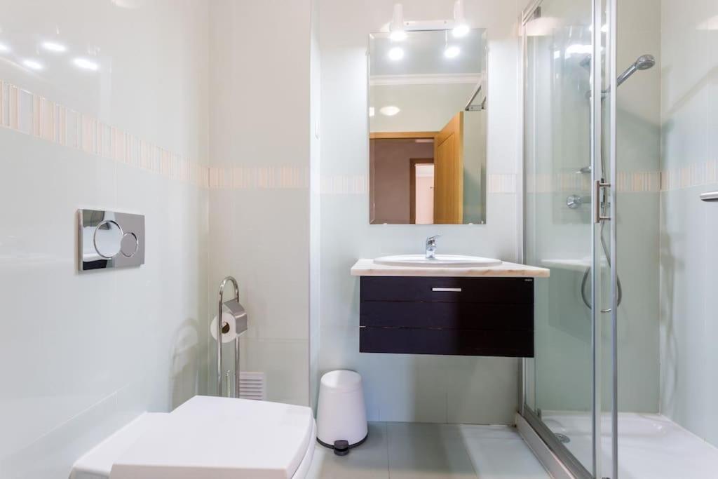Sea Breeze Lagos Apartment Extérieur photo